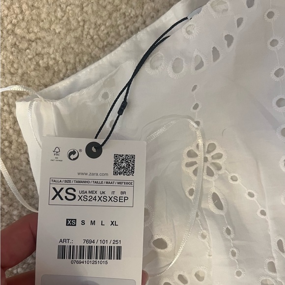 Zara white embroidered asymmetric dress - Picture 11 of 13